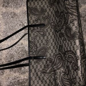 Large Michael kors tote bag with matching wristlet